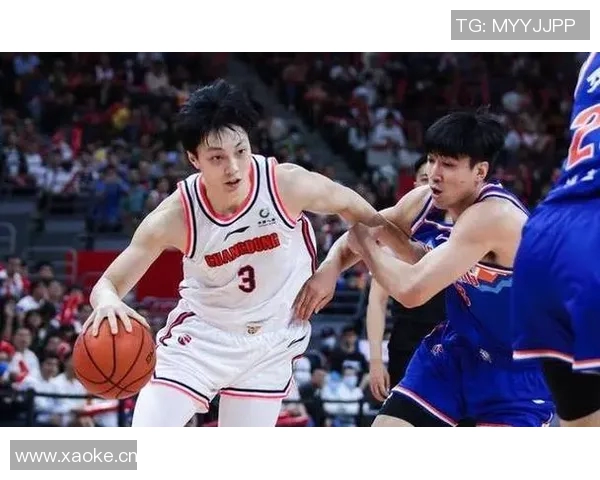 19赛季CBA总决赛广东队与新疆队的巅峰对决精彩回顾与赛季亮点分析